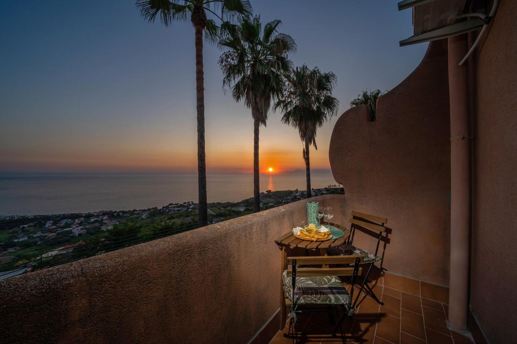 L'Oasi Del Tramonto Villa Agropoli Exterior photo